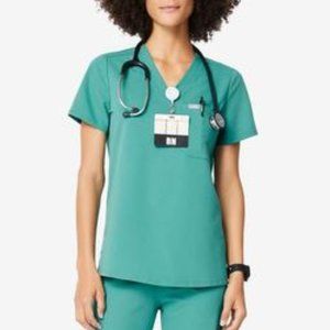 MARINE FIGS SCRUBS SET